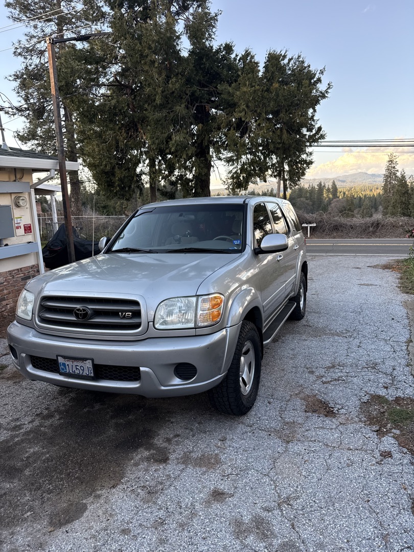 Toyota Sequoia front after exterior detail